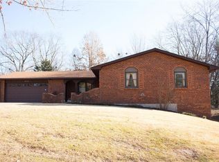 2012 Steven Dr, Cape Girardeau, MO 63701