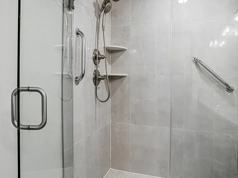 45181 Drowes Ter — Photo 24
