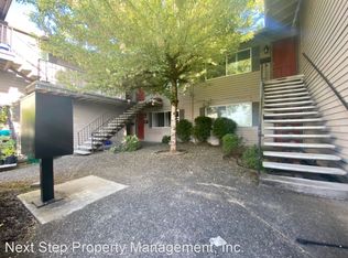 9025-9043 SE Stark St #10217947, Portland, OR 97216