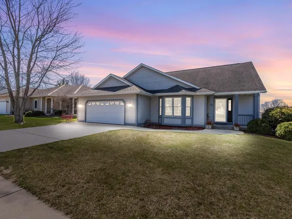 1245 Garfield LANE, Hartford, WI 53027