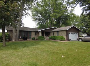 3106 N Hummingbird Dr, Monticello, IN 47960