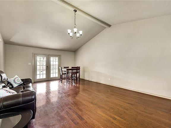 5th image of 3721 Lemon Dr