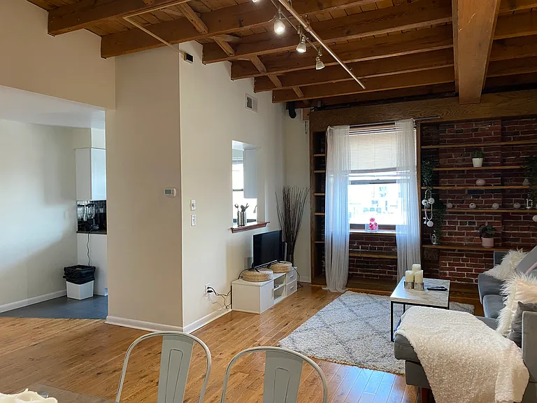 225 Arch St #54 — Photo 12