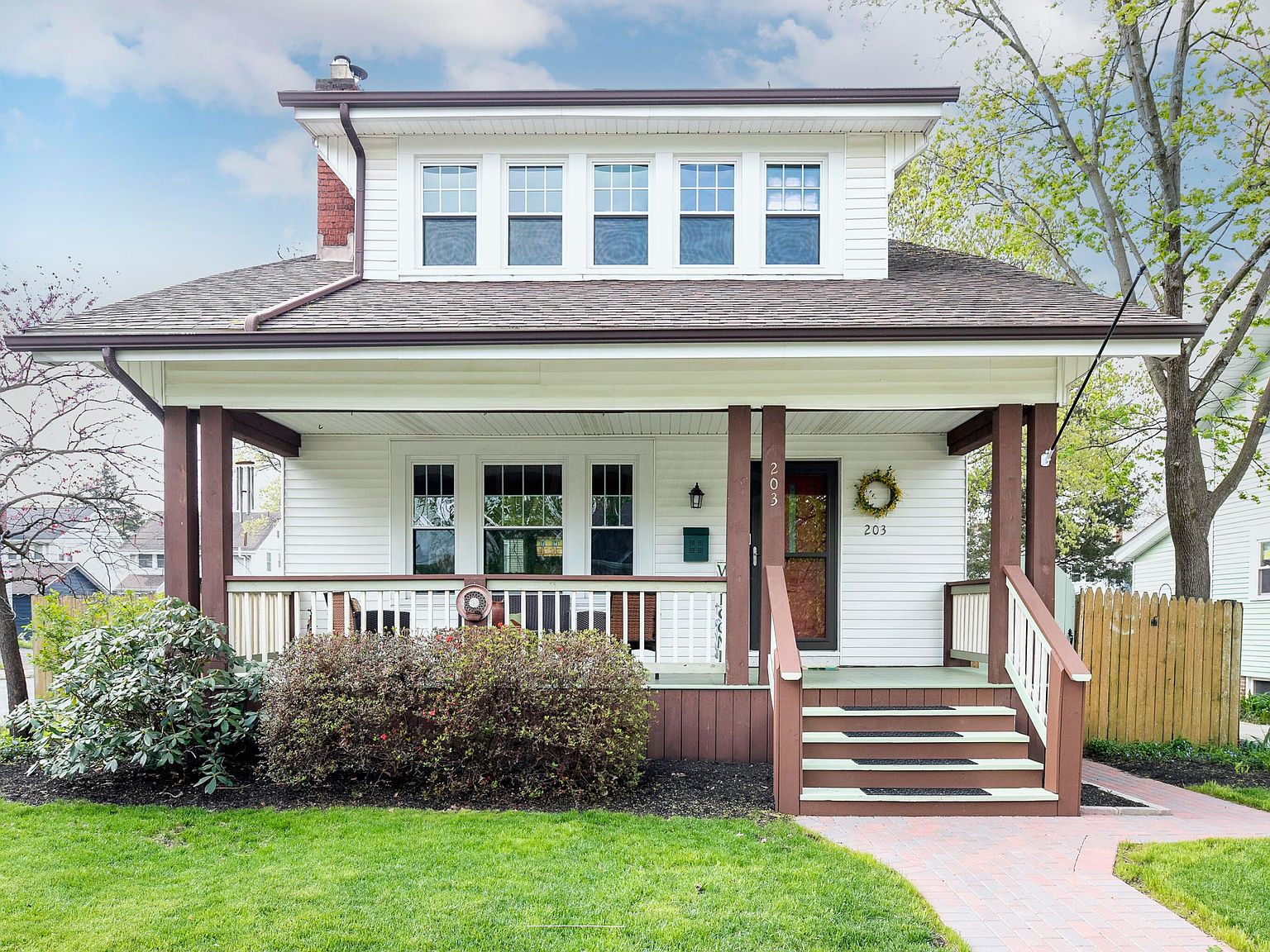 203 E Tulane Rd, Columbus, OH 43202 Zillow