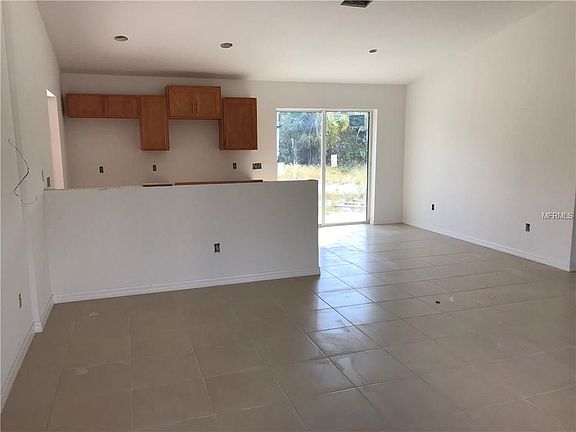 2nd image of 3448 Sernice St