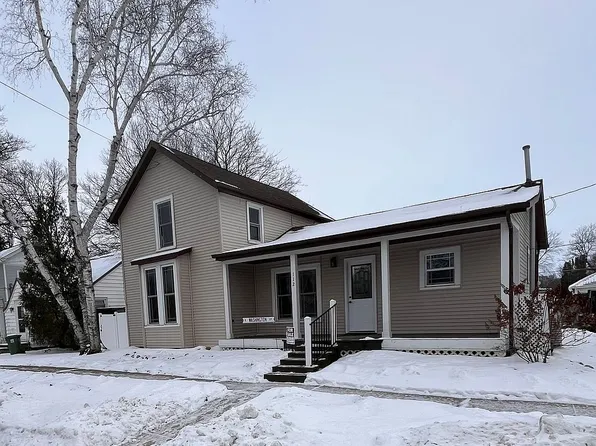 112 E Washington St, Shell Rock, IA 50670