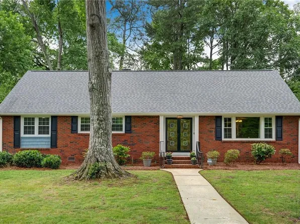 1000 Meade Dr, Greensboro, NC 27410