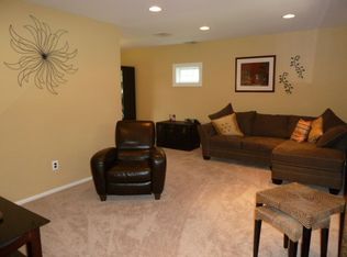 613 Manchester Rd, East Norriton, PA 19403