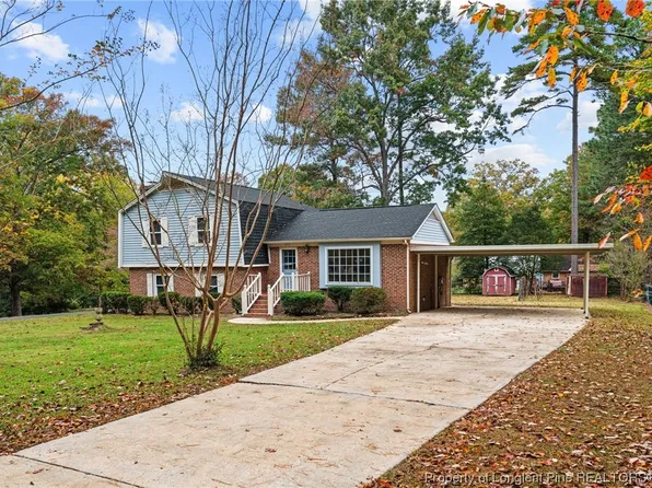 2716 Pebblebrook Dr, Sanford, NC 27330