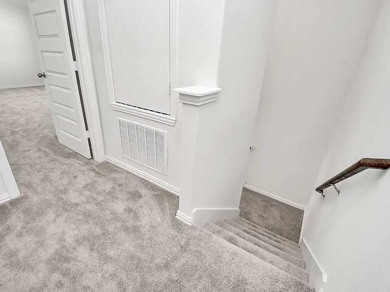 1534 Revolution Way — Photo 28