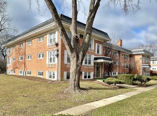 622 N Lincoln Ave #30G, Villa Park, IL 60181