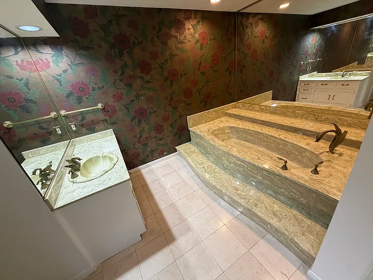 3201 Squireswood Dr — Photo 23