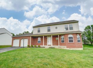 152 Knights Bridge Dr E, Pickerington, OH 43147