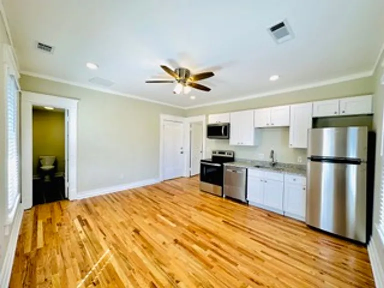 928 Ponce De Leon Ave NE — Photo 5