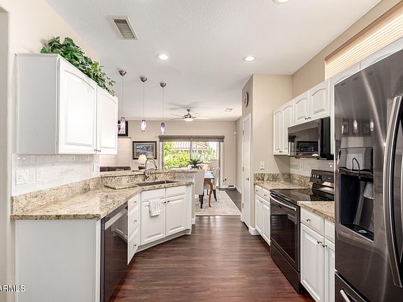 3rd image of 19877 N CRIMSON RIDGE Way