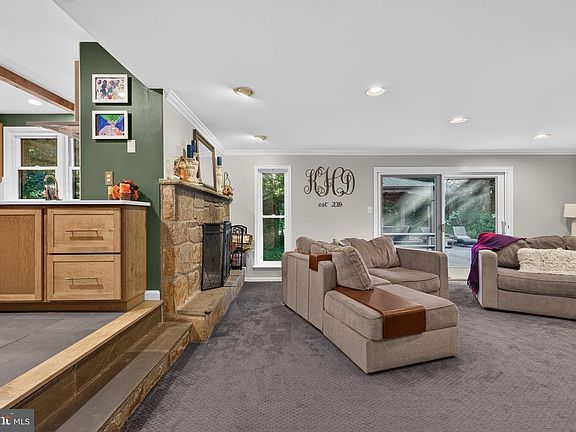 5th image of 7 Lafayette Pl