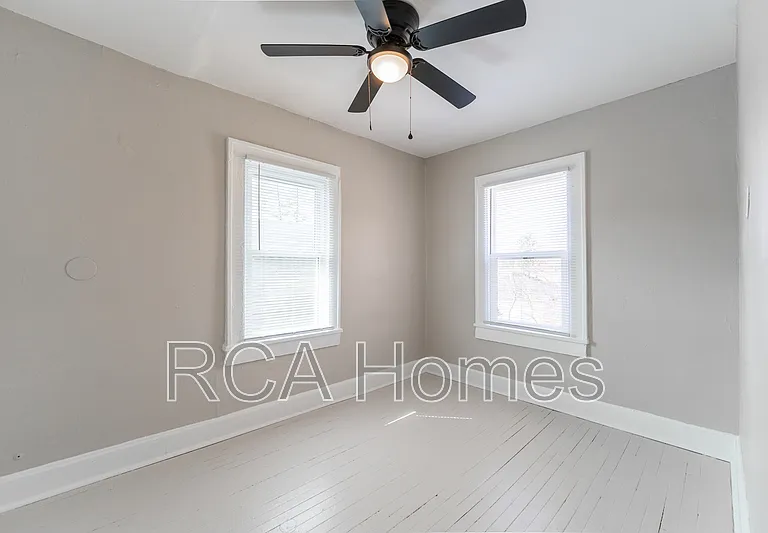 3622 N Capitol Ave — Photo 15