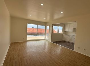Avenida Victoria, San Clemente, CA 92672