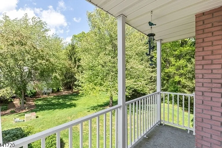 82 Smithfield Ct — Photo 18
