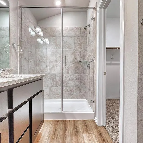 6172 Darlington Ave — Photo 14