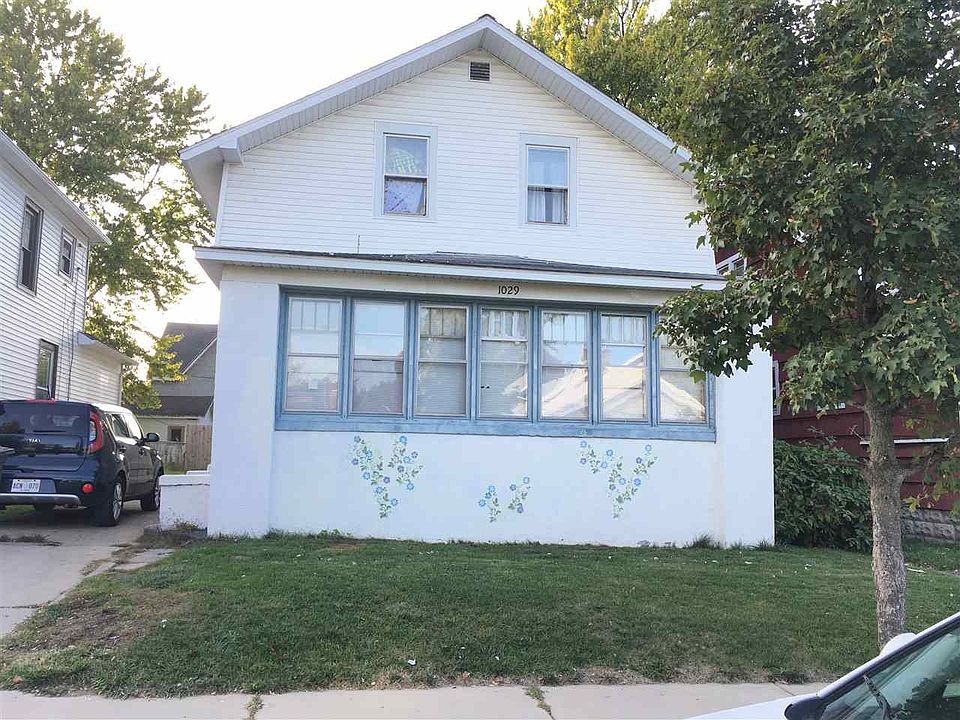 1st image of 1029 Princeton St