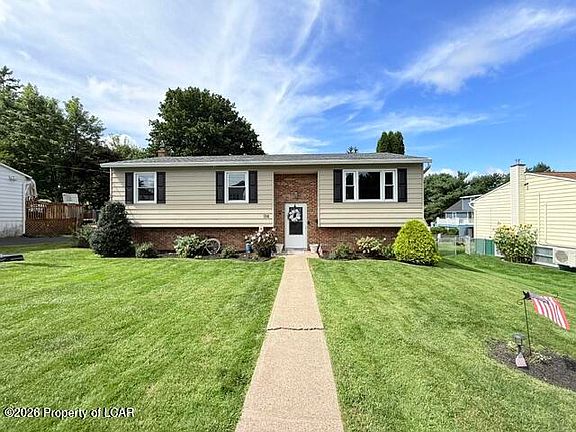 3rd image of 1114 Pine St