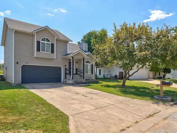970 W Birch Street, Nixa, MO 65714