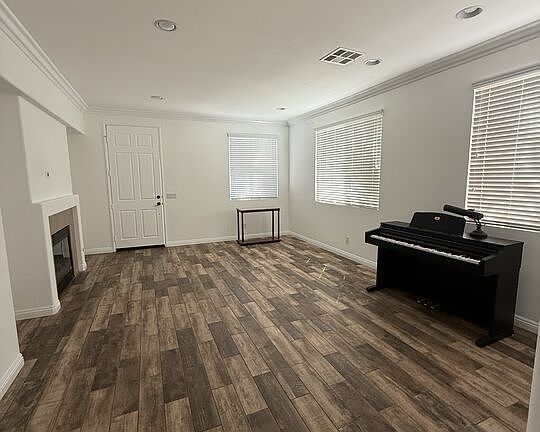2nd image of 1635 Park Vista Way