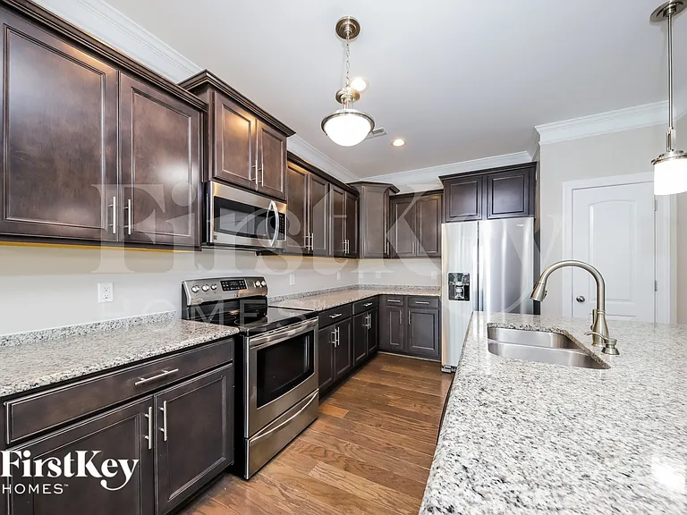 115 Glenmoor Ave — Photo 6