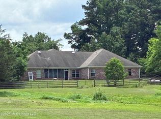 5988 Henderson Rd, Pearl, MS 39208