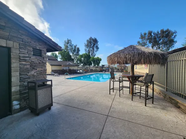 5009 Los Morros Way Unit 15, Oceanside, CA 92057