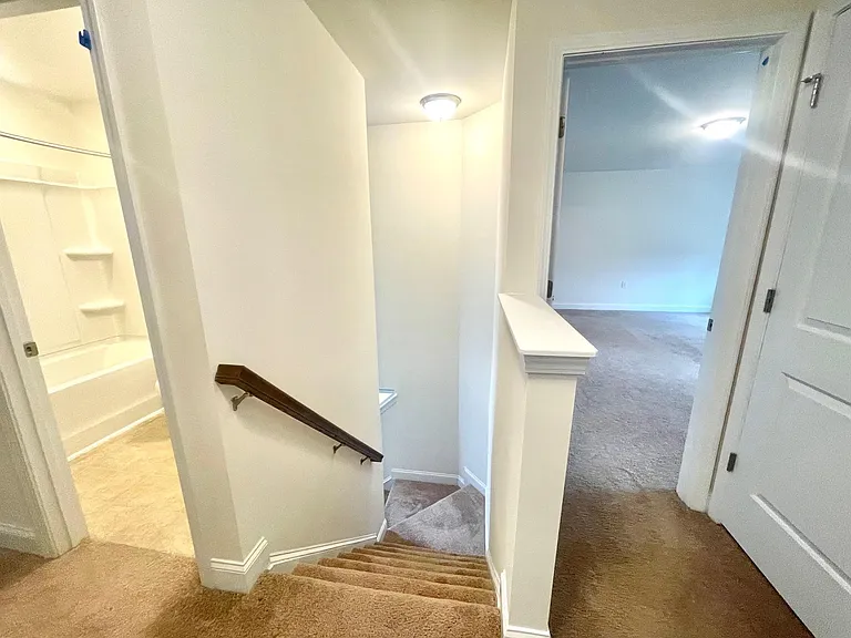 111 Sirius St — Photo 10