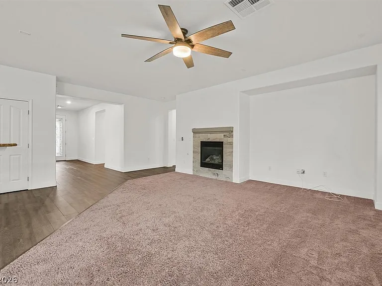 913 Hickory Park St — Photo 18