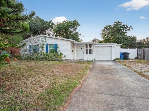 7800 11TH STREET N, ST PETERSBURG, FL 33702