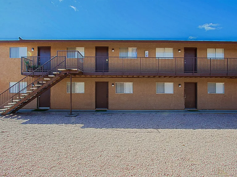 Aire Libre Apartments — Photo 13