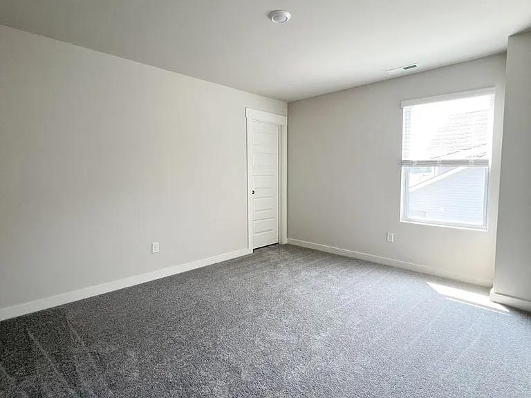 1173 Ross Farms Blvd — Photo 38