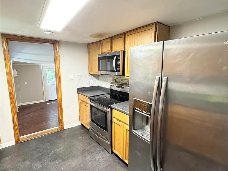 4541 Marseille Dr — Photo 18
