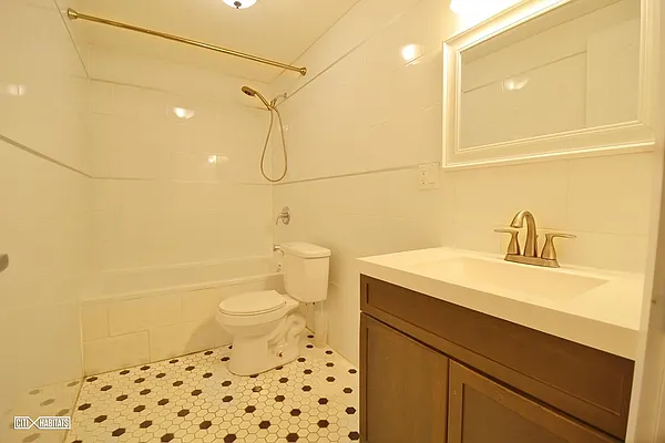 Rented by Citi Habitats | media 5