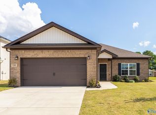 135 Domingues Ave, Meridianville, AL 35759