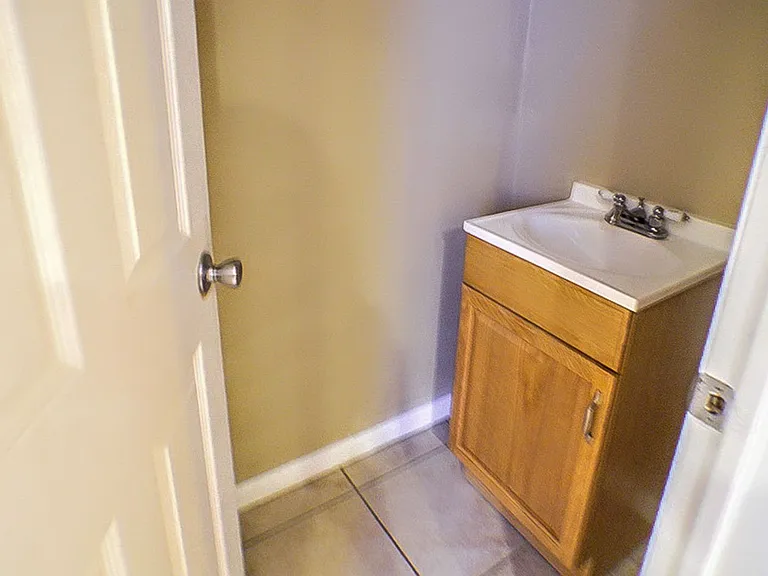 2346 Gerritt St — Photo 6