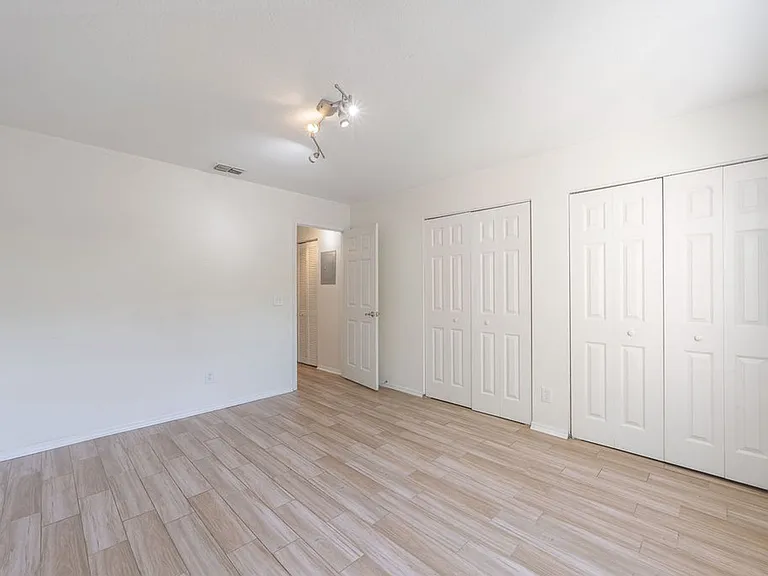 19 Arbor Club Dr #211 — Photo 21