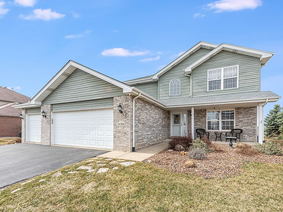 1st image of 24358 Arrowhead Dr