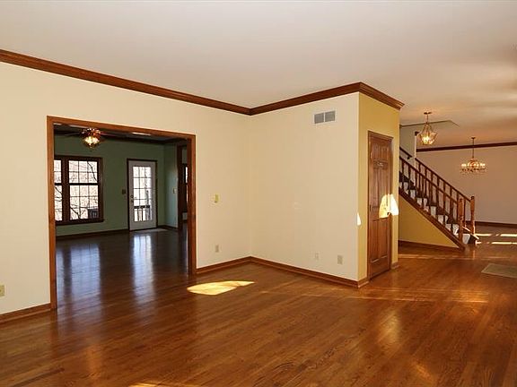 3rd image of 11676 Kemperwoods Dr