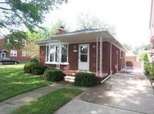 1738 14th St, Wyandotte, MI 48192