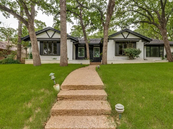 2117 Franklin Dr, Arlington, TX 76011
