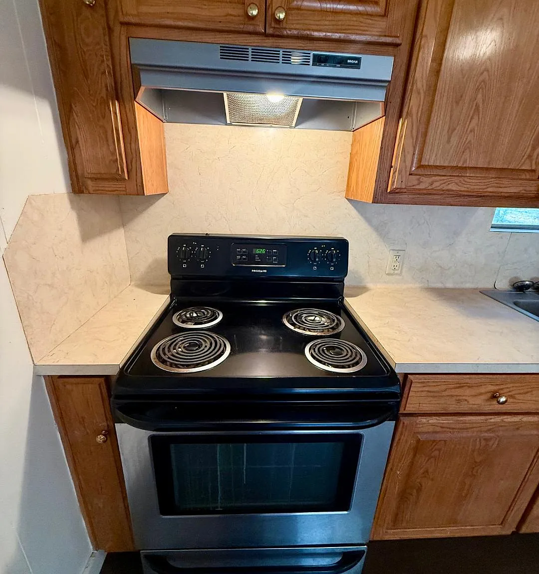 3 bed, 1232 sqft, $1,400 — Photo 4