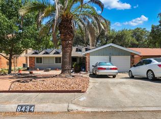 8434 TIMBER CREST ST, San Antonio, TX 78250