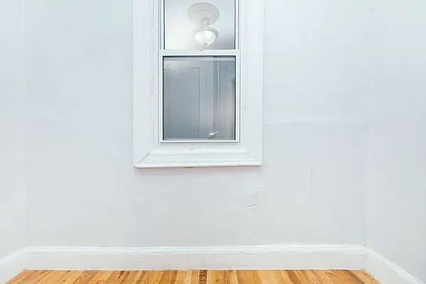 Rented by Nooklyn NYC LLC | media 22