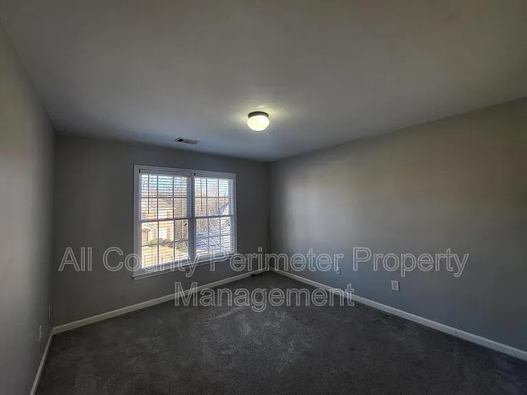 1328 Whisperwood Ln — Photo 13