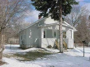 1122 W Princeton Ave, Flint, MI 48505